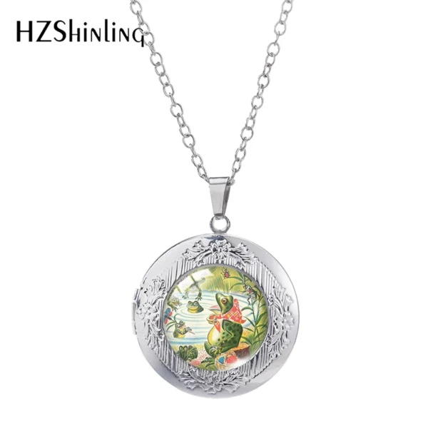 New Arrival Fairy Tale Oil Paintings Girl and Frog Glass Cabochon Round Lockets Girl Love Bubble Fashion Locket Handcraft Gifts - Image 2